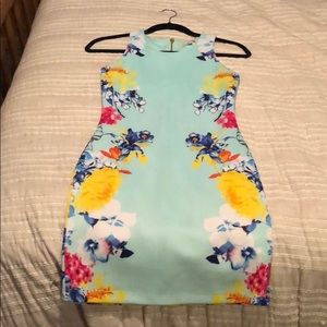 Floral Gianni Bini dress